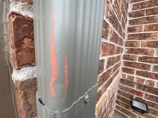 Taylormade Roofing and Construction Logo