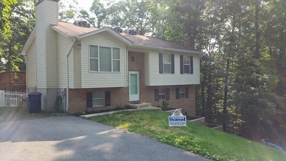 Top-rated residential roofing service near you in Faulkner, MD by Tayman Roofing & Siding