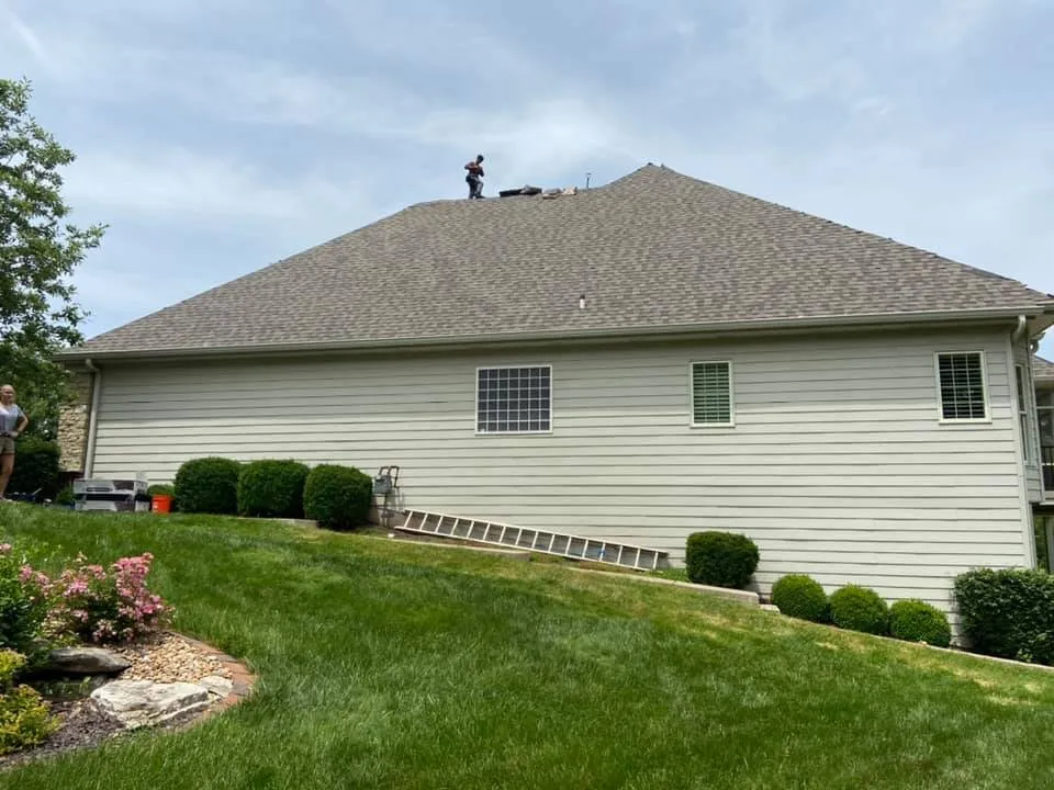 Professional shingle roofing service experts serving St. Peters, MO - TB Exteriors