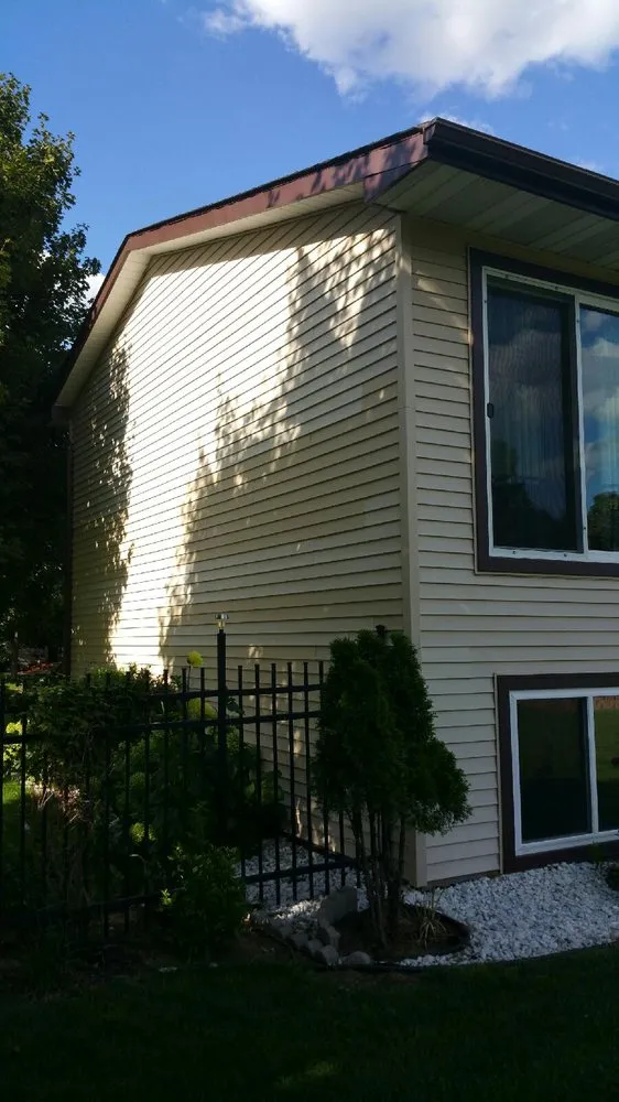 Slide of T&D General Contractor