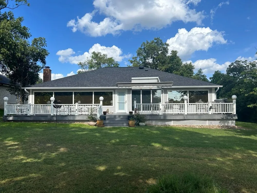 Slide of TDJ Contractors