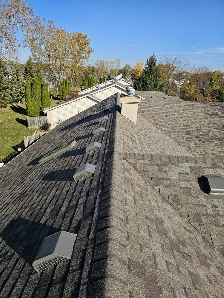 Slide of TDR Roofing & Construction