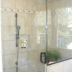 Slide of TDS General Contractors