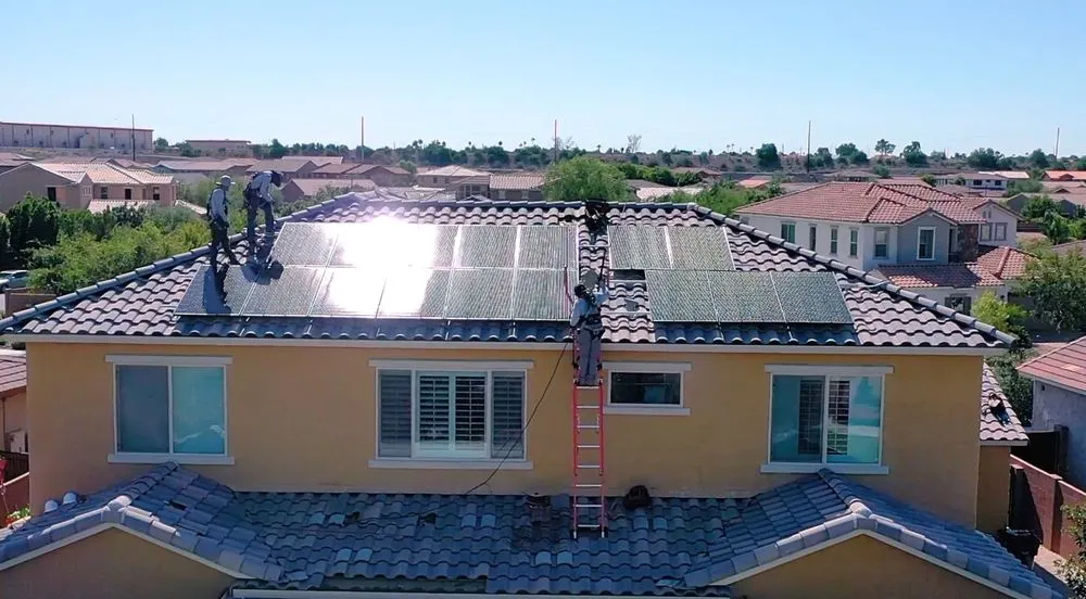 Reliable flat roof repair for homes across St. Petersburg, FL - Team Apricot