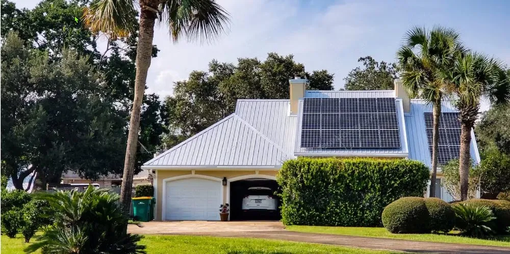 Top-rated roof replacement for fast service across St. Petersburg, FL - Team Apricot