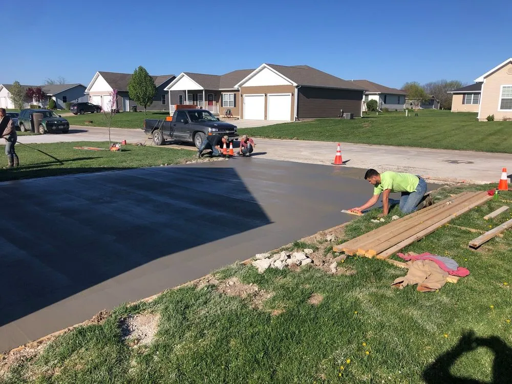 Slide of Team Hettinger Companies