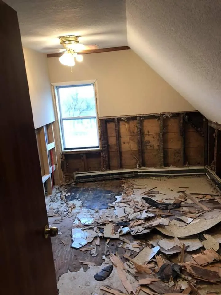 Slide of Team Hettinger Companies