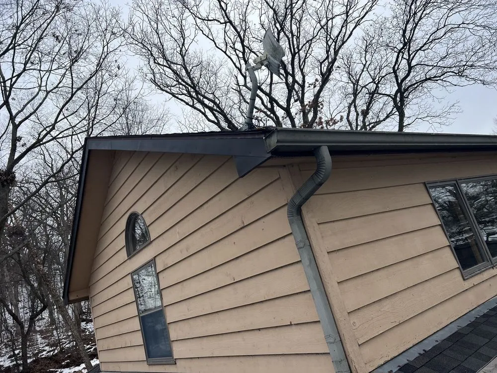 Slide of Techos Contracting