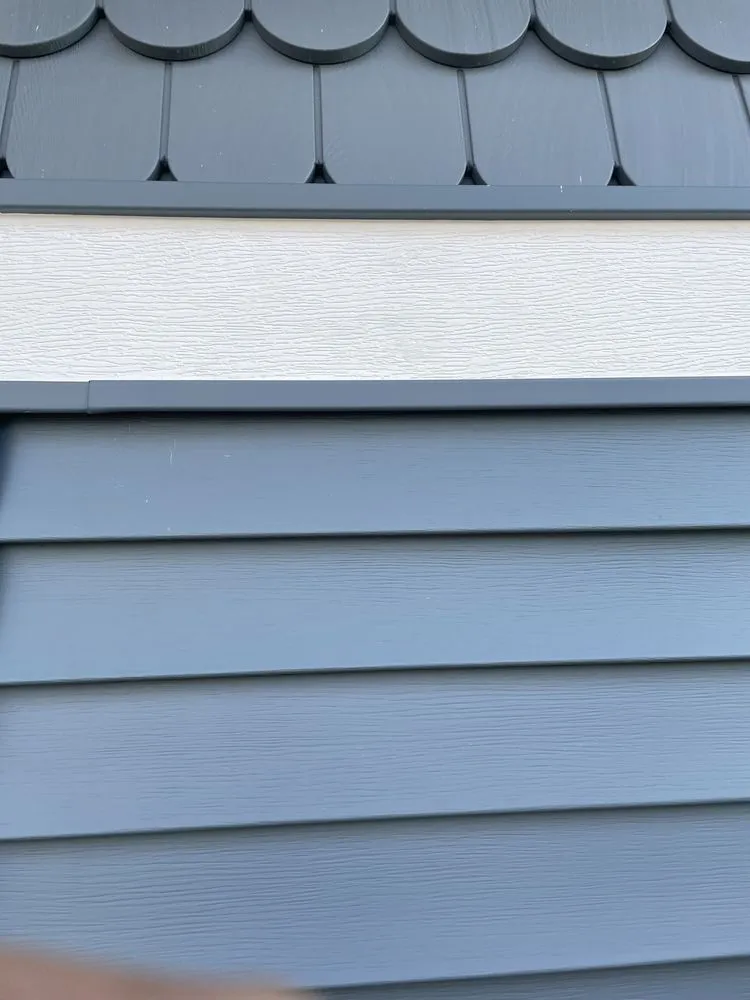 Slide of Techos Contracting