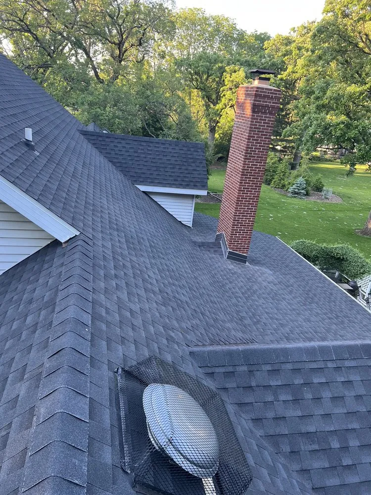 Slide of Techos Contracting