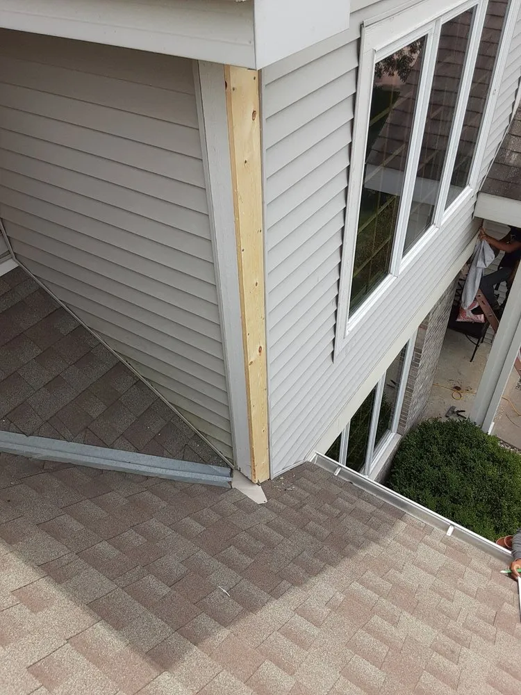 Slide of Techos Exteriors Roofing & Siding