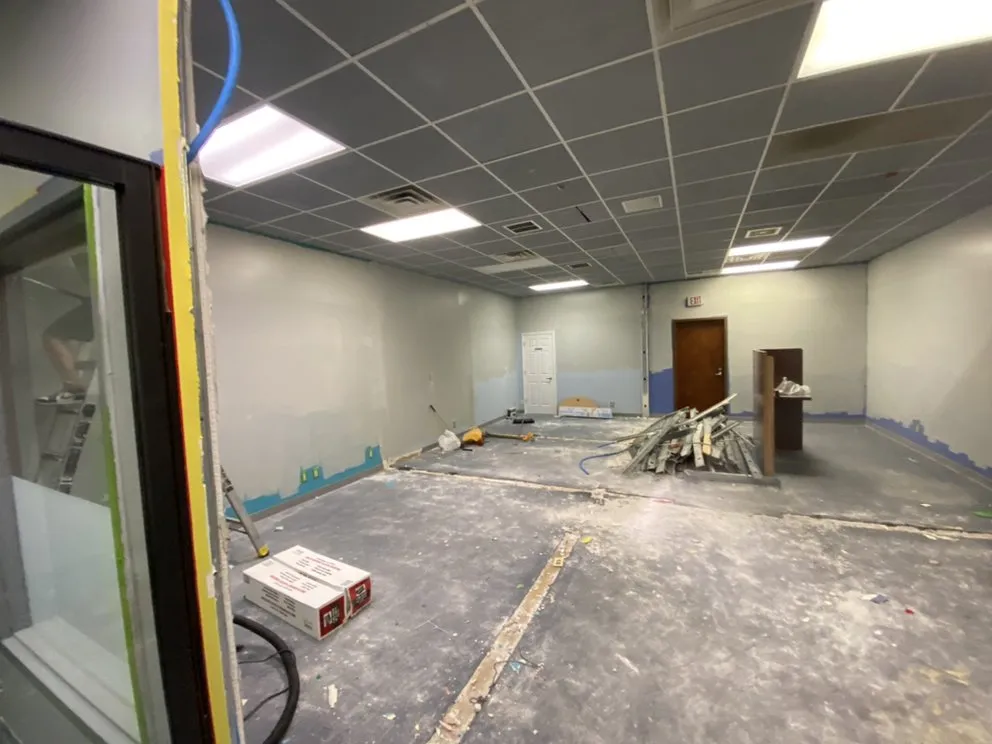 Slide of Techos Exteriors Roofing & Siding