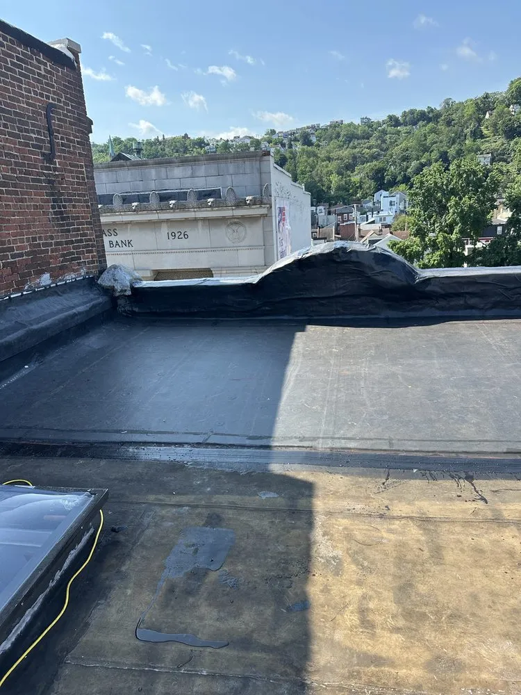 Slide of Tectum Quality Roofing