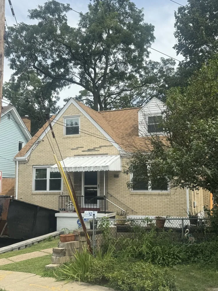 Slide of Tectum Quality Roofing