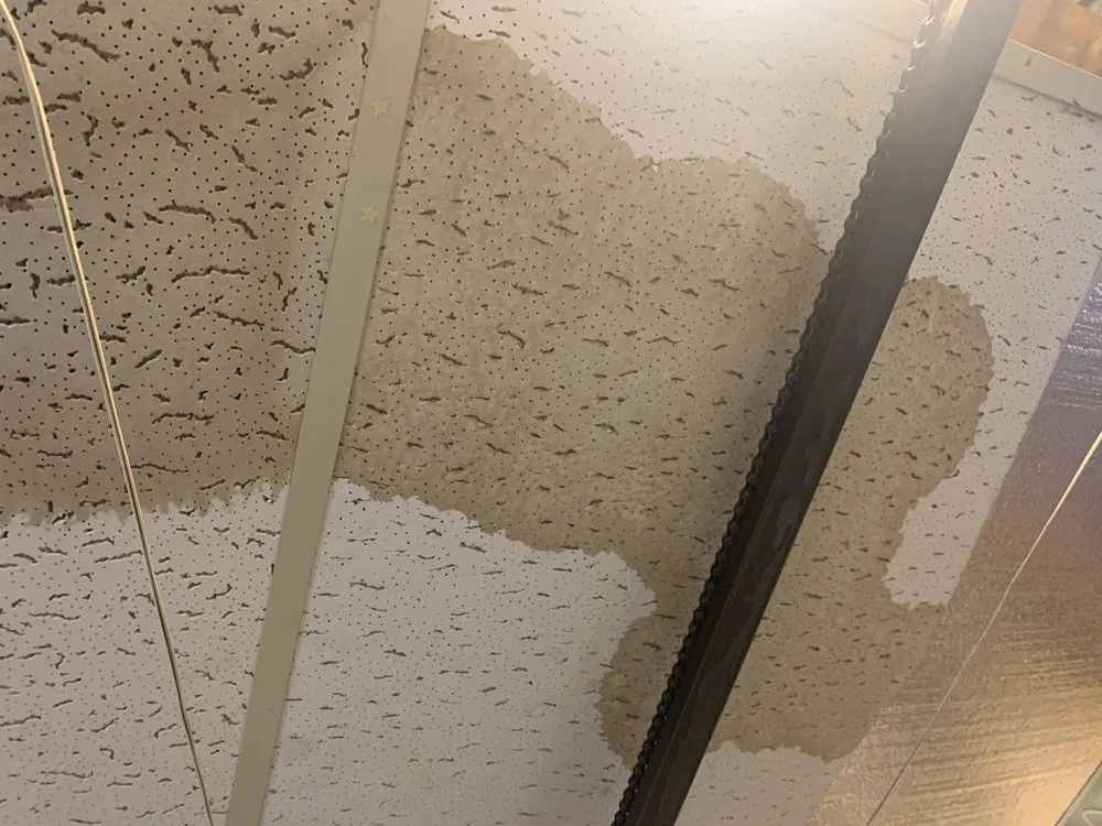 Slide of Ted Guilmette Roofing