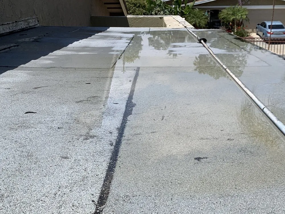 Slide of Ted Guilmette Roofing