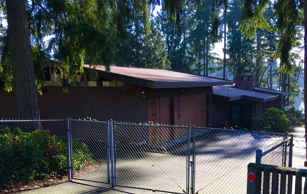 Slide of Tedrick's Roofing