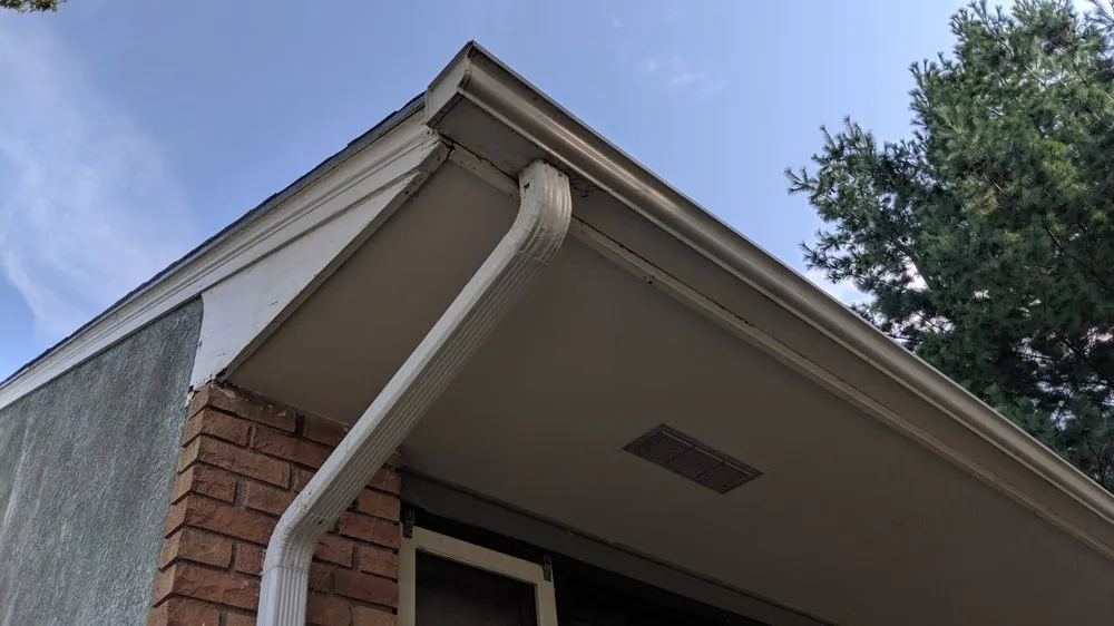 Slide of TedS Roofing