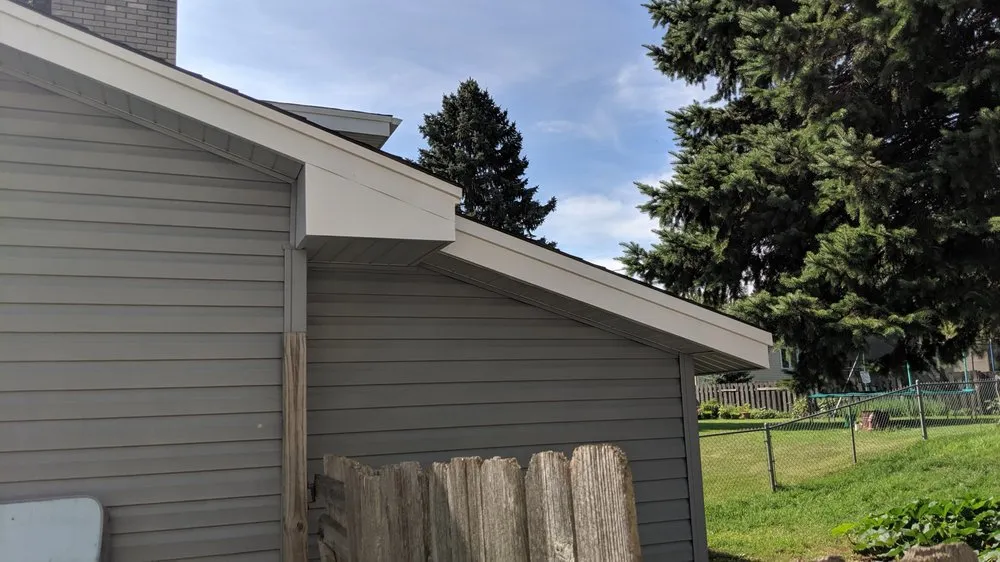 Slide of TedS Roofing