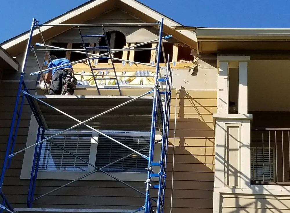 Trusted storm damage roof repair for homes across Del Valle, TX - Tejas Home and Commercial Services