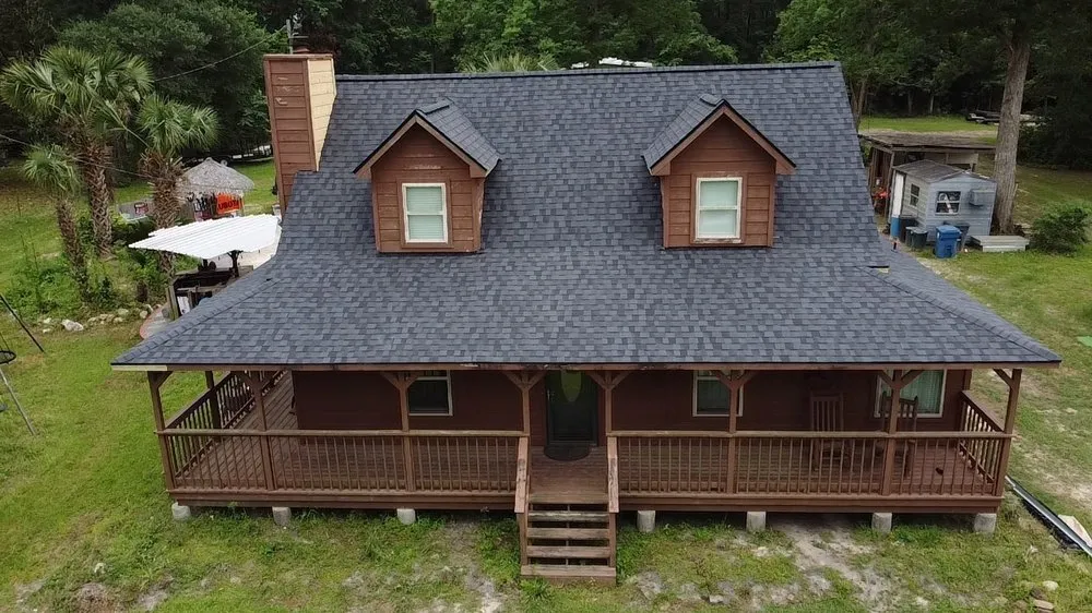 Slide of Tejas Roofing & Construction