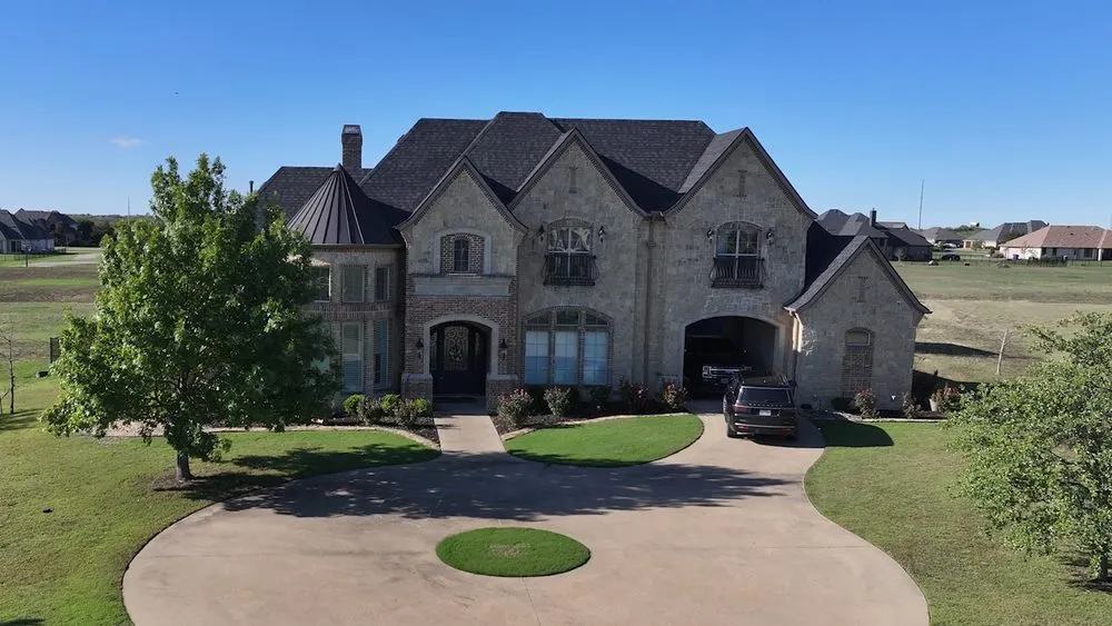 Slide of Tejas Roofworks + Restoration