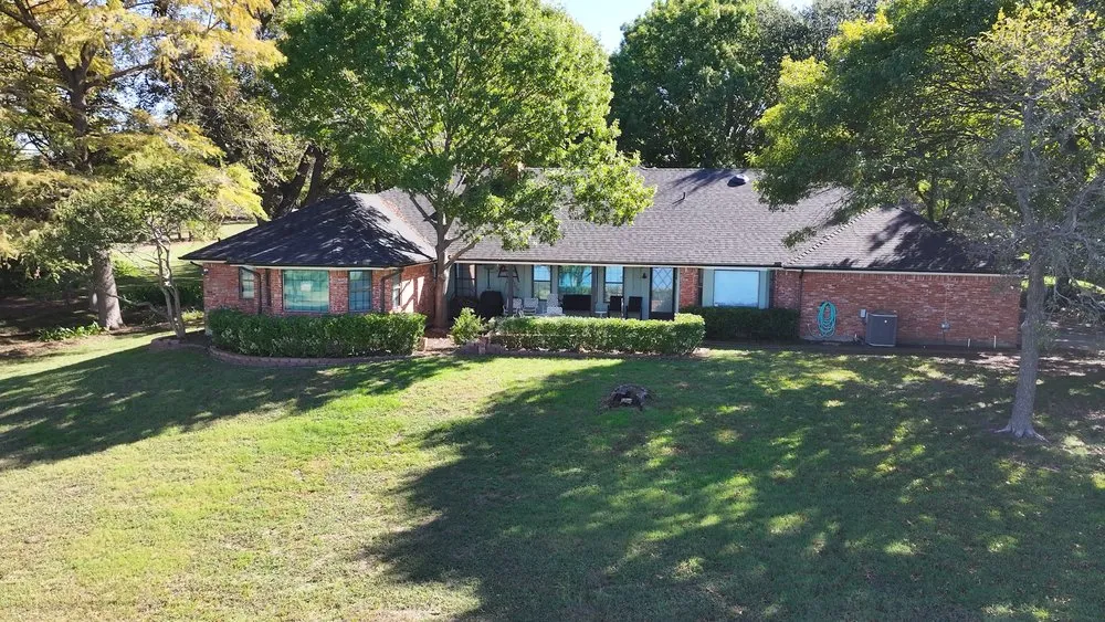 Slide of Tejas Roofworks + Restoration