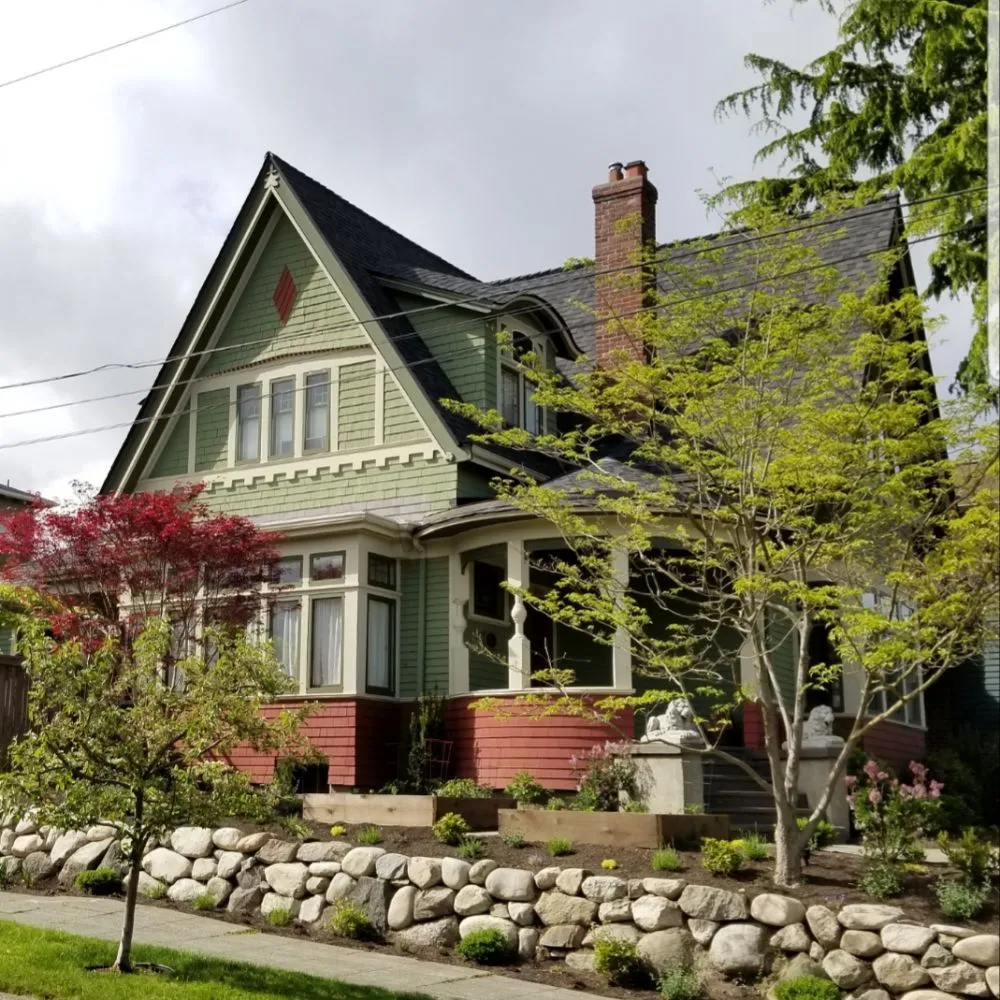 Slide of Tekline Roofing