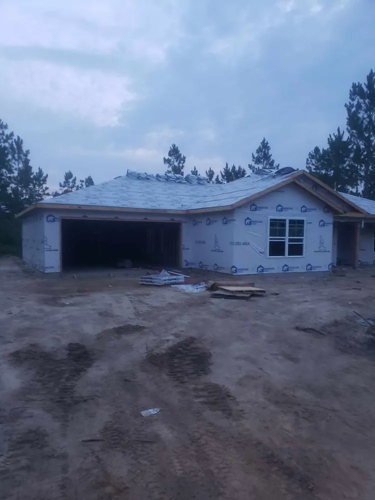 Slide of Tellez Avendaño Construction & Roofing