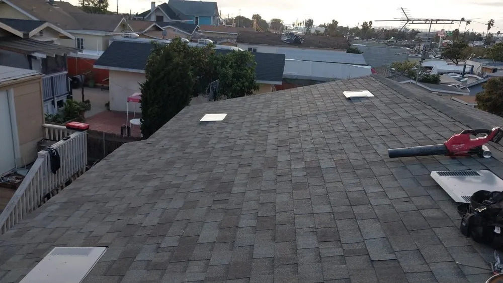 Slide of Tello's Roofing