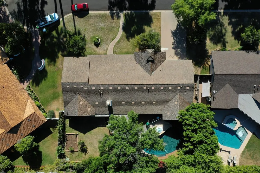 Slide of Tempel Roofing