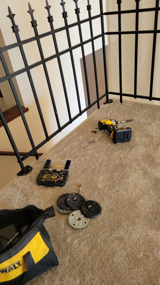 Slide of Tenelmas Floorings