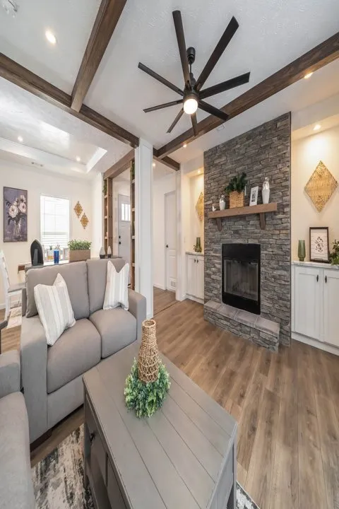 Slide of Tennessee Happy Homes