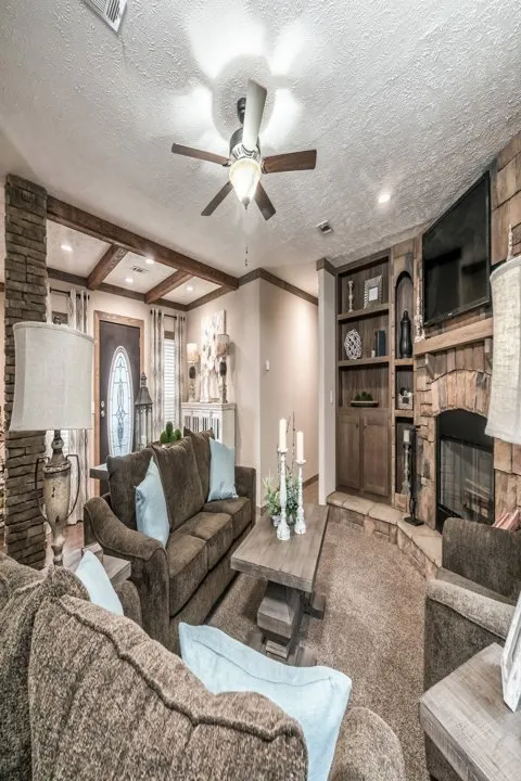 Slide of Tennessee Happy Homes