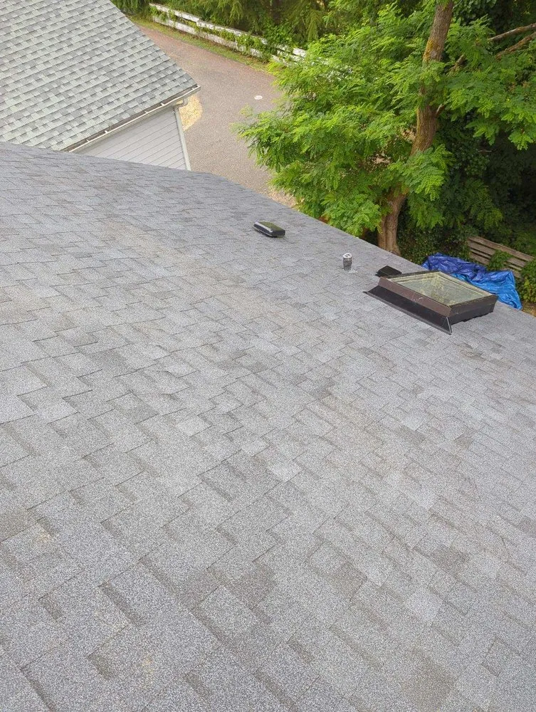 Slide of Tennessee Roofing & Exteriors