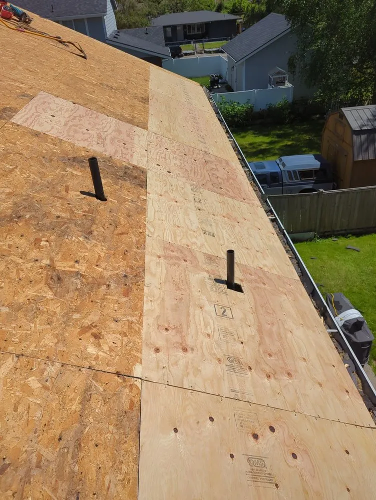 Slide of Tennessee Roofing & Exteriors