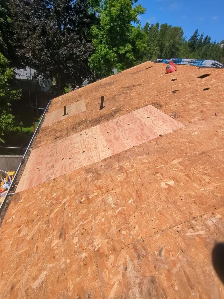 Slide of Tennessee Roofing & Exteriors