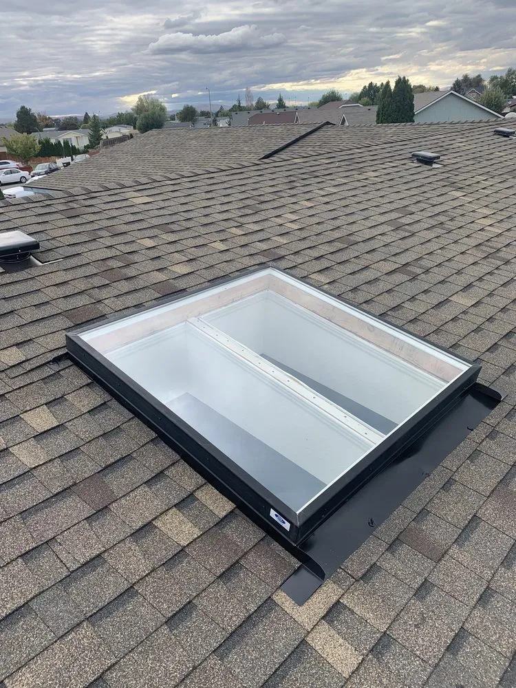 Slide of Tenorio Roofing