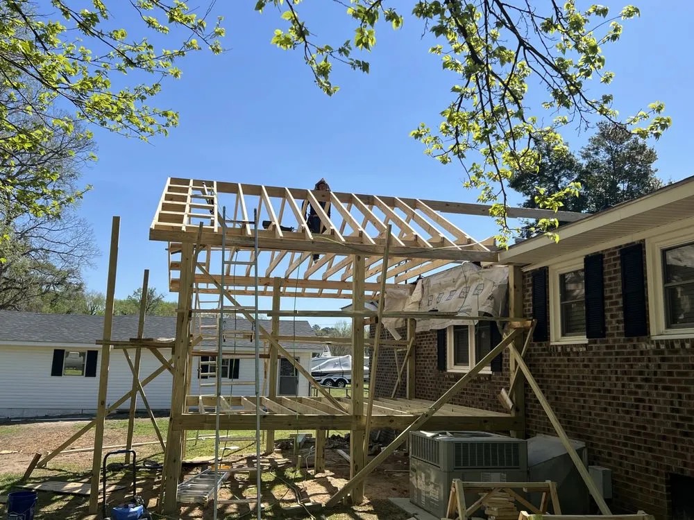 Slide of Tepole Home Improvement