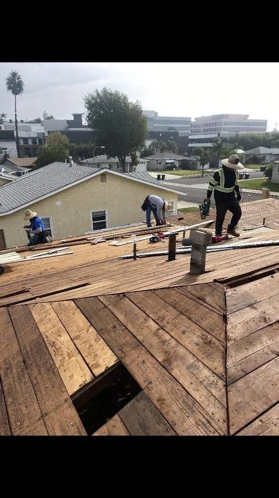 Slide of Terrazas Roofing