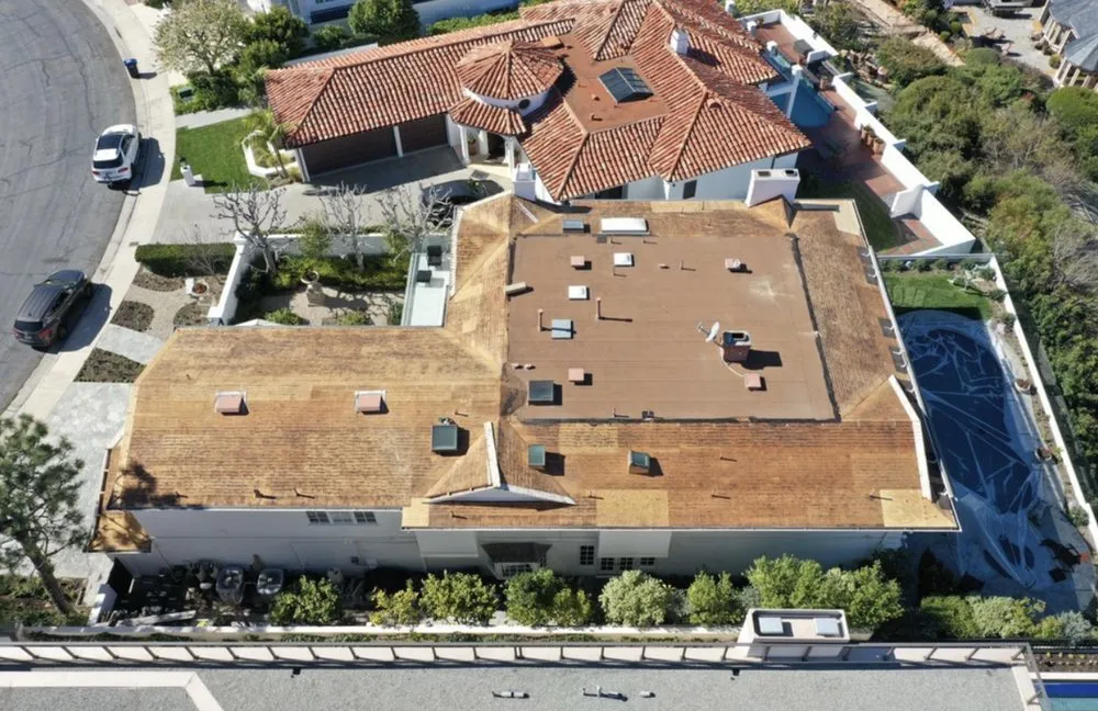 Slide of Terrazas Roofing