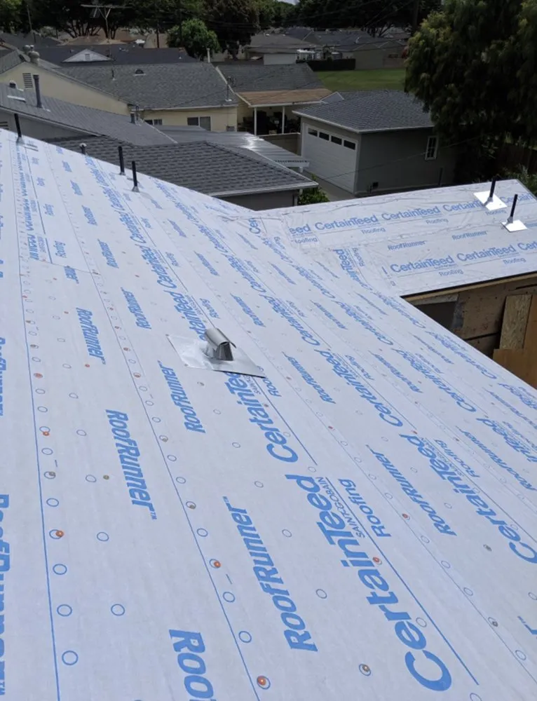 Slide of Terrazas Roofing