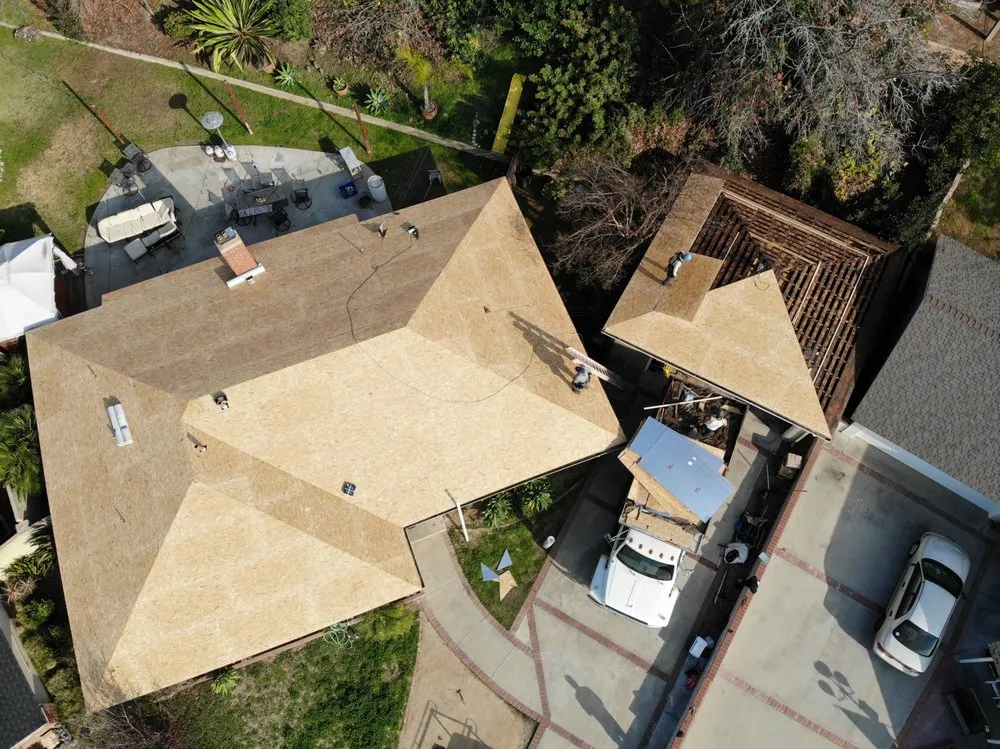 Slide of Terrazas Roofing