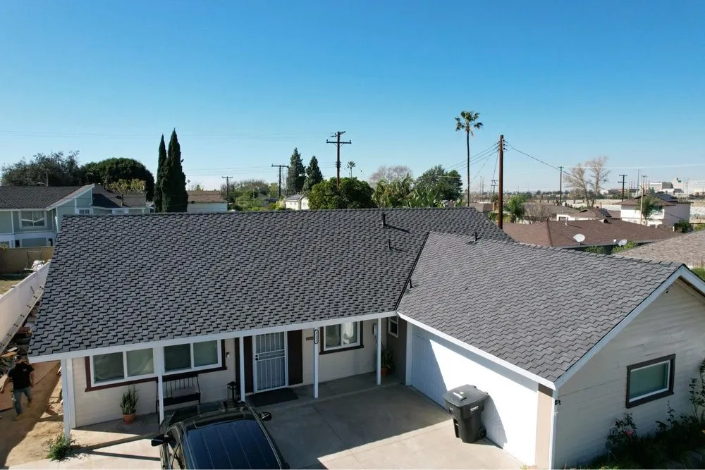 Slide of Terrazas Roofing