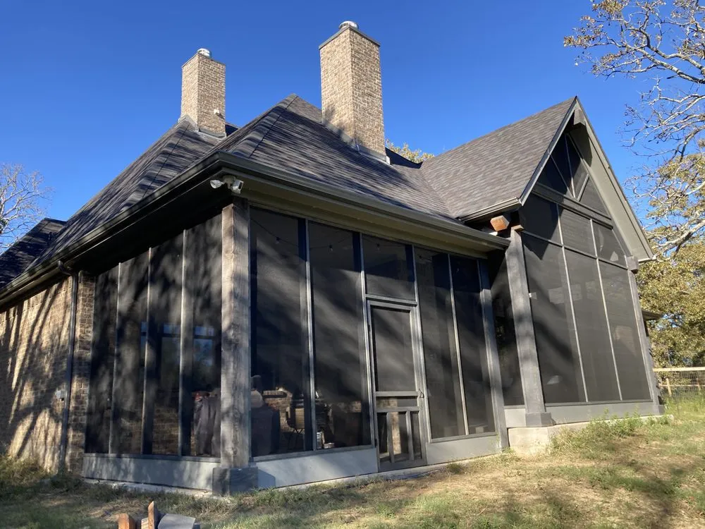 Slide of Terres Screen Repairs