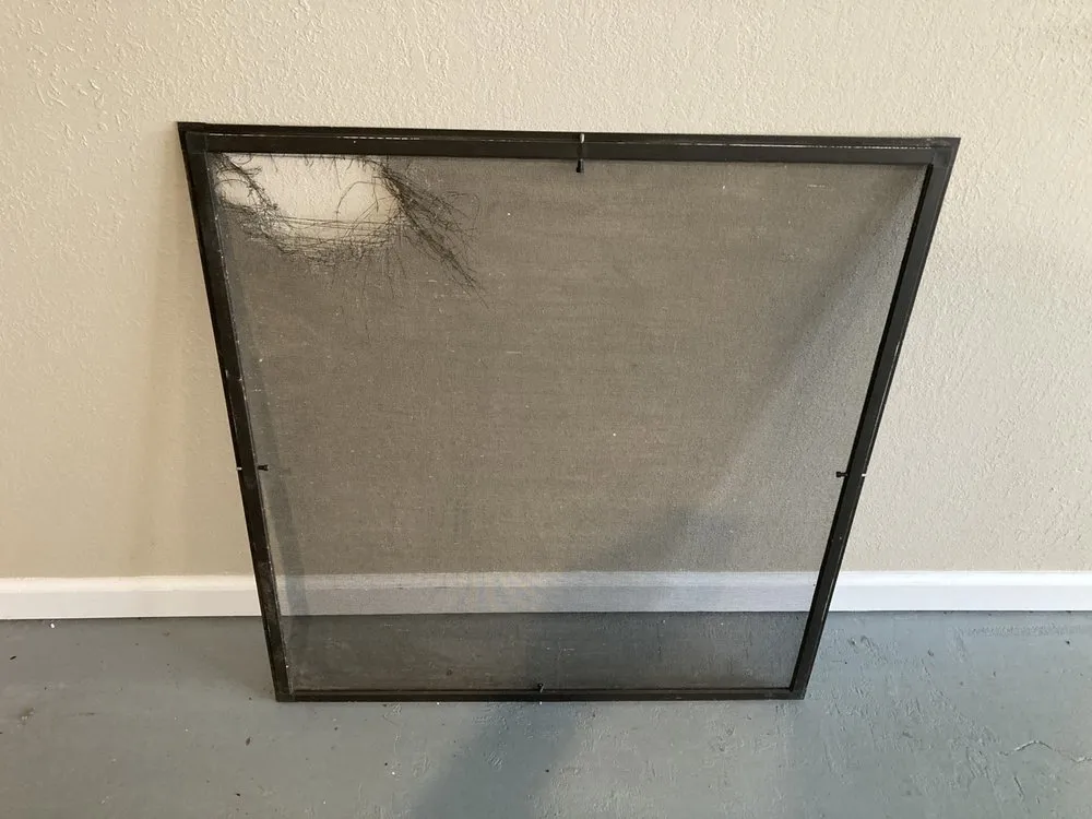 Slide of Terres Screen Repairs