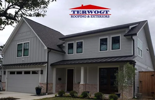 Terwogt Roofing & Exteriors Logo