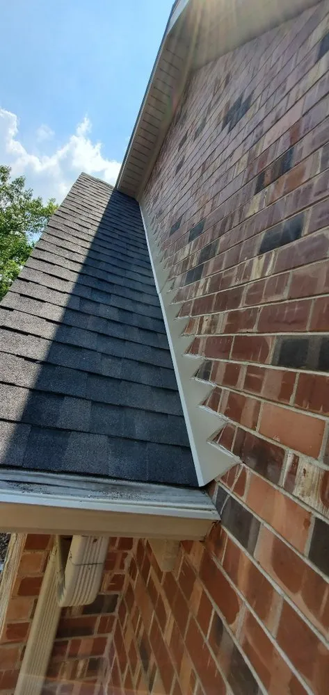 Slide of Tesson Roofing & Exteriors