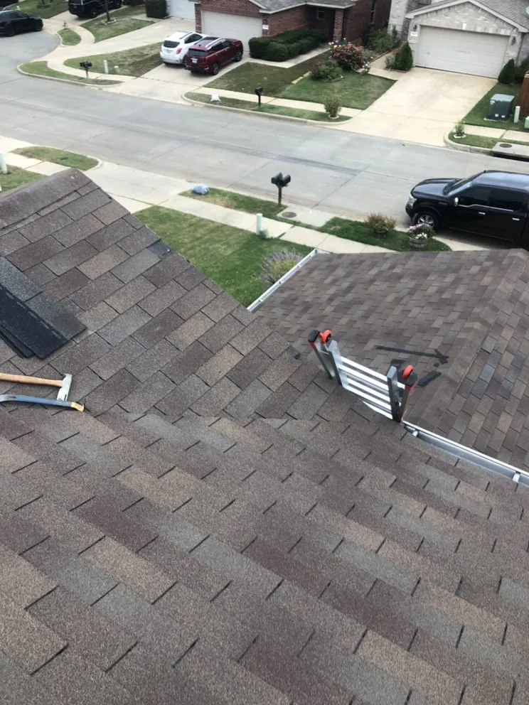 Slide of Tex Fencing and Roofing