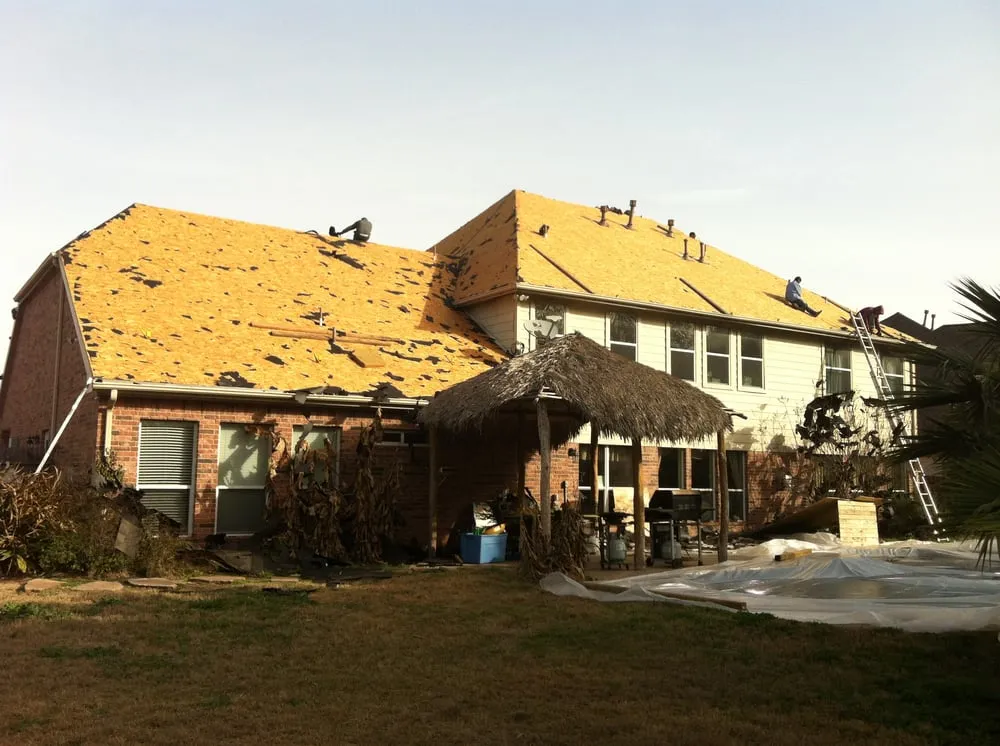 Slide of Texan Roofing